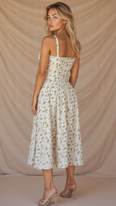 Kiana | Vyötärömekko